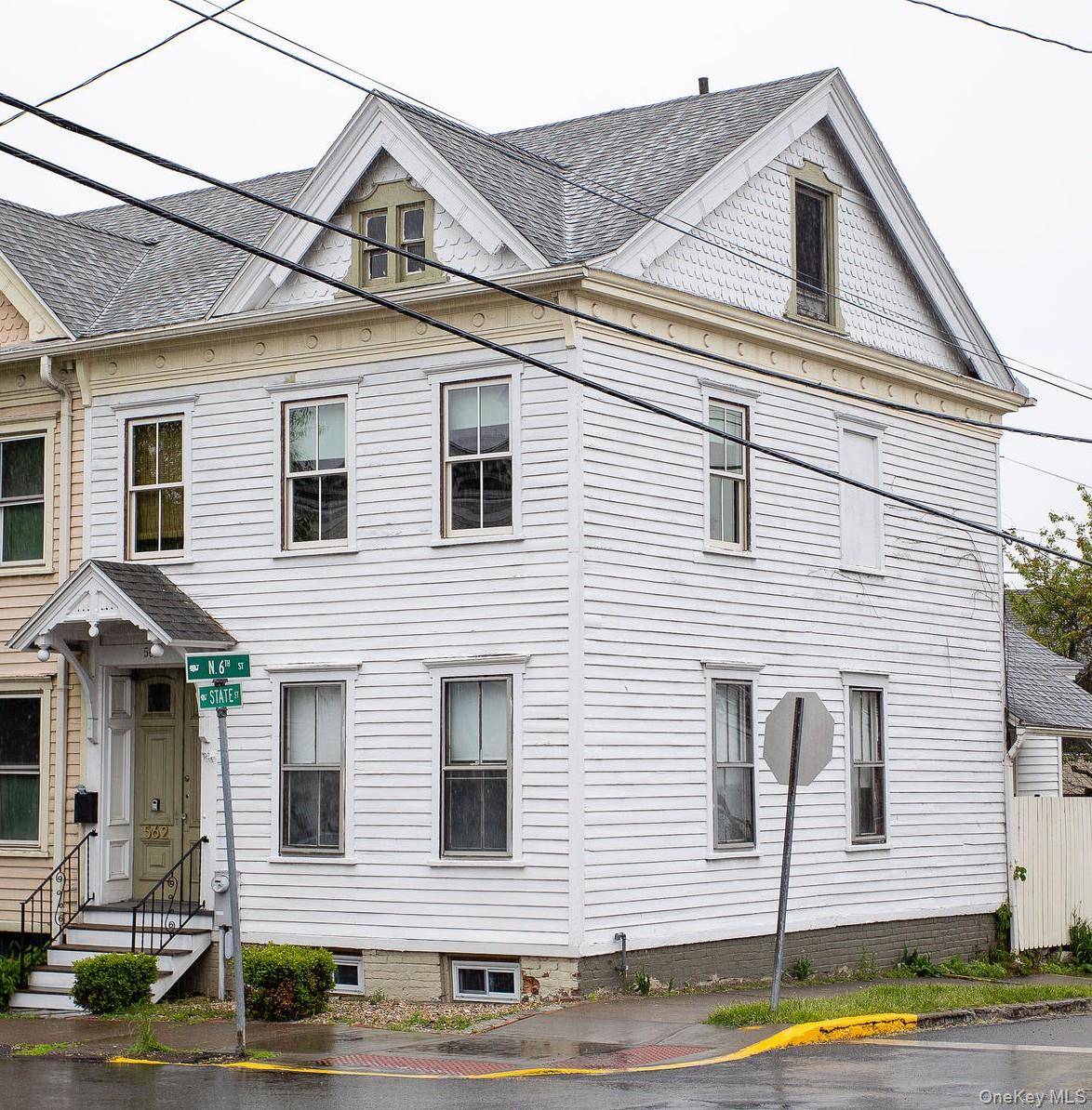 3 Bedroom Home for Sale in Hudson - New York - USA - 2