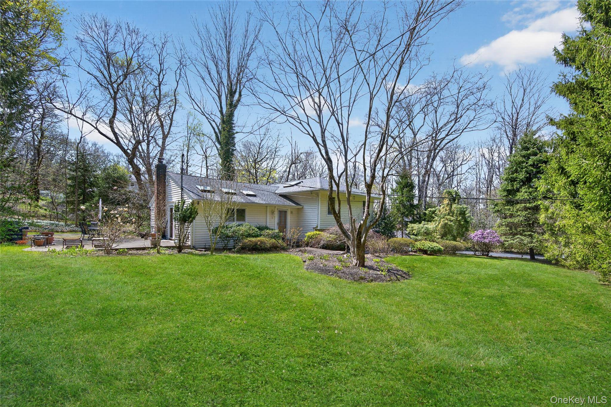 3 Bedroom Home for Sale in Huntington - New York - USA - 4