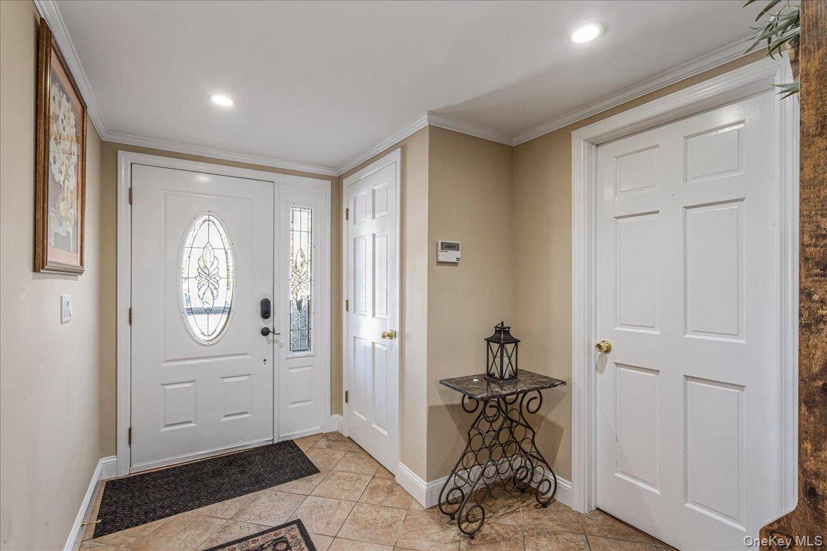 Casa de 3 Dormitorios en Venta en Huntington - Nueva York - EE. UU. - 3