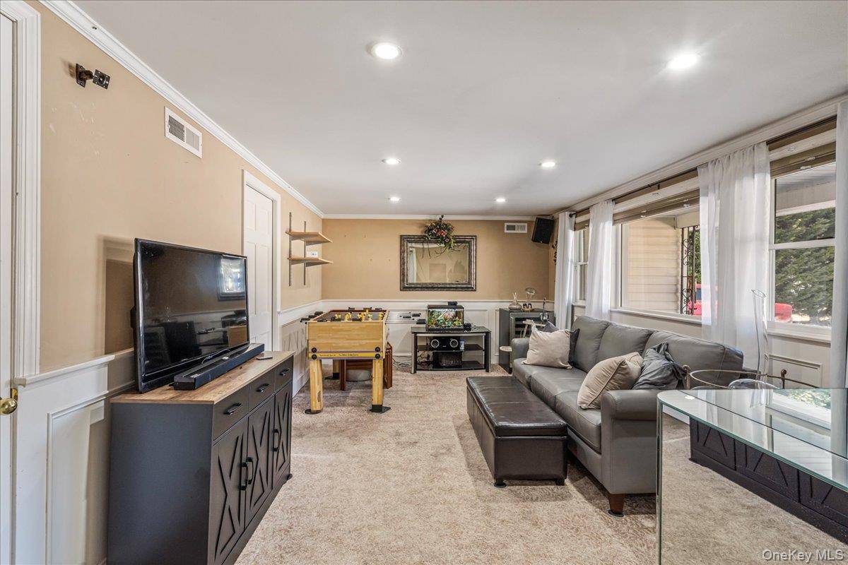 Casa de 3 Dormitorios en Venta en Huntington - Nueva York - EE. UU. - 4