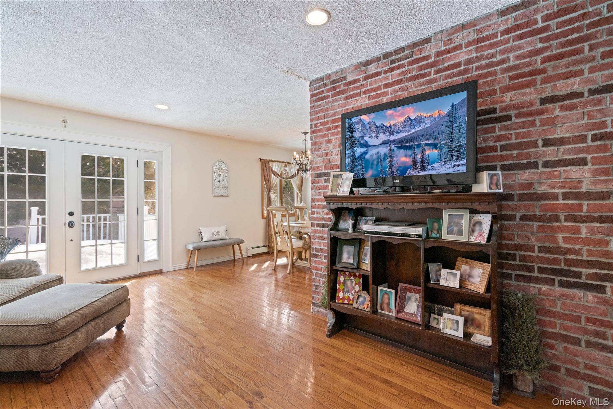 Casa de 3 Dormitorios en Venta en Huntington - Nueva York - EE. UU. - 6