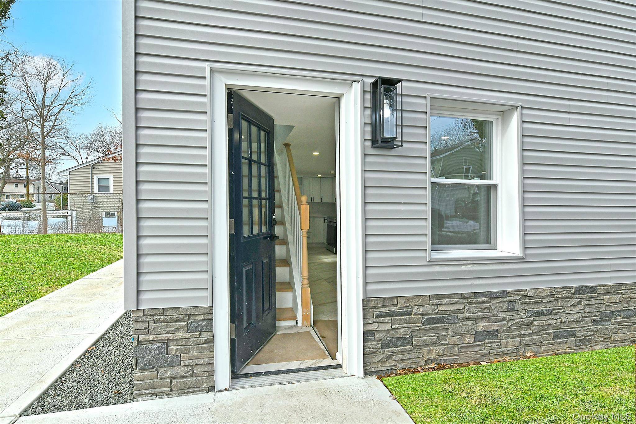 Casa de 3 Dormitorios en Venta en Huntington - Nueva York - EE. UU. - 4