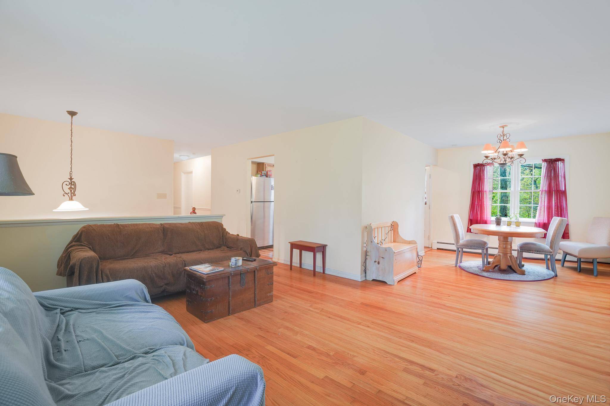 Casa com 3 Quartos à Venda em Hyde Park - Nova Iorque - EUA - 7