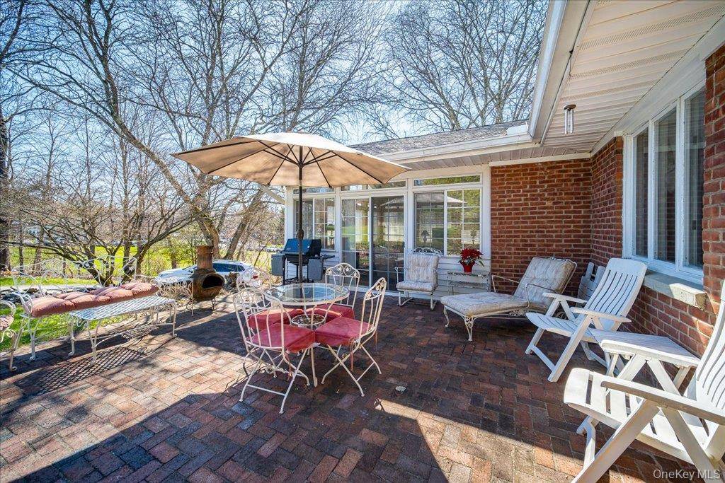 Casa de 3 Dormitorios en Venta en Hyde Park - Nueva York - EE. UU. - 7