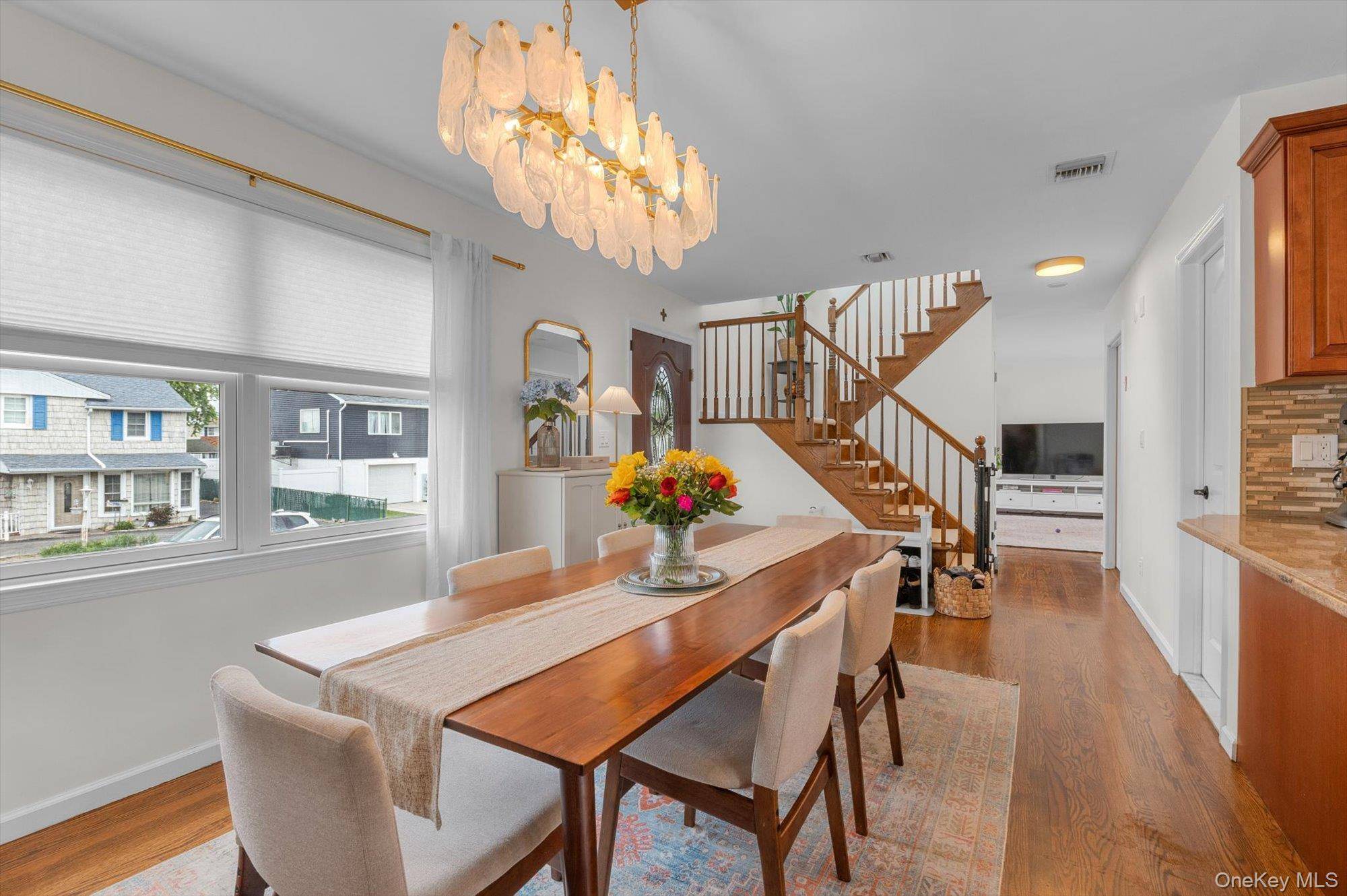 Casa de 3 Dormitorios en Venta en Island Park - Nueva York - EE. UU. - 4