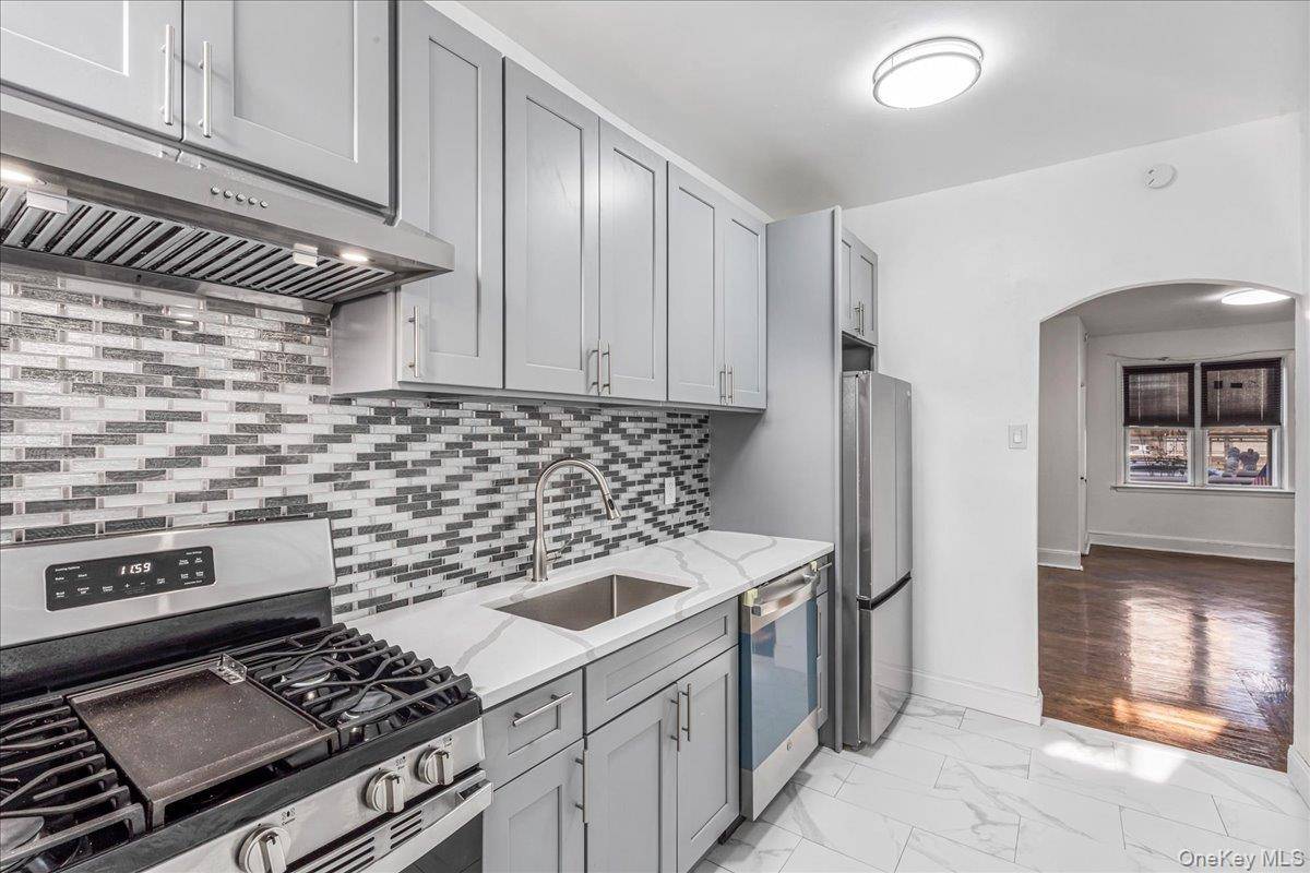 Casa com 3 Quartos à Venda em Jamaica Hills - Nova Iorque - EUA - 7