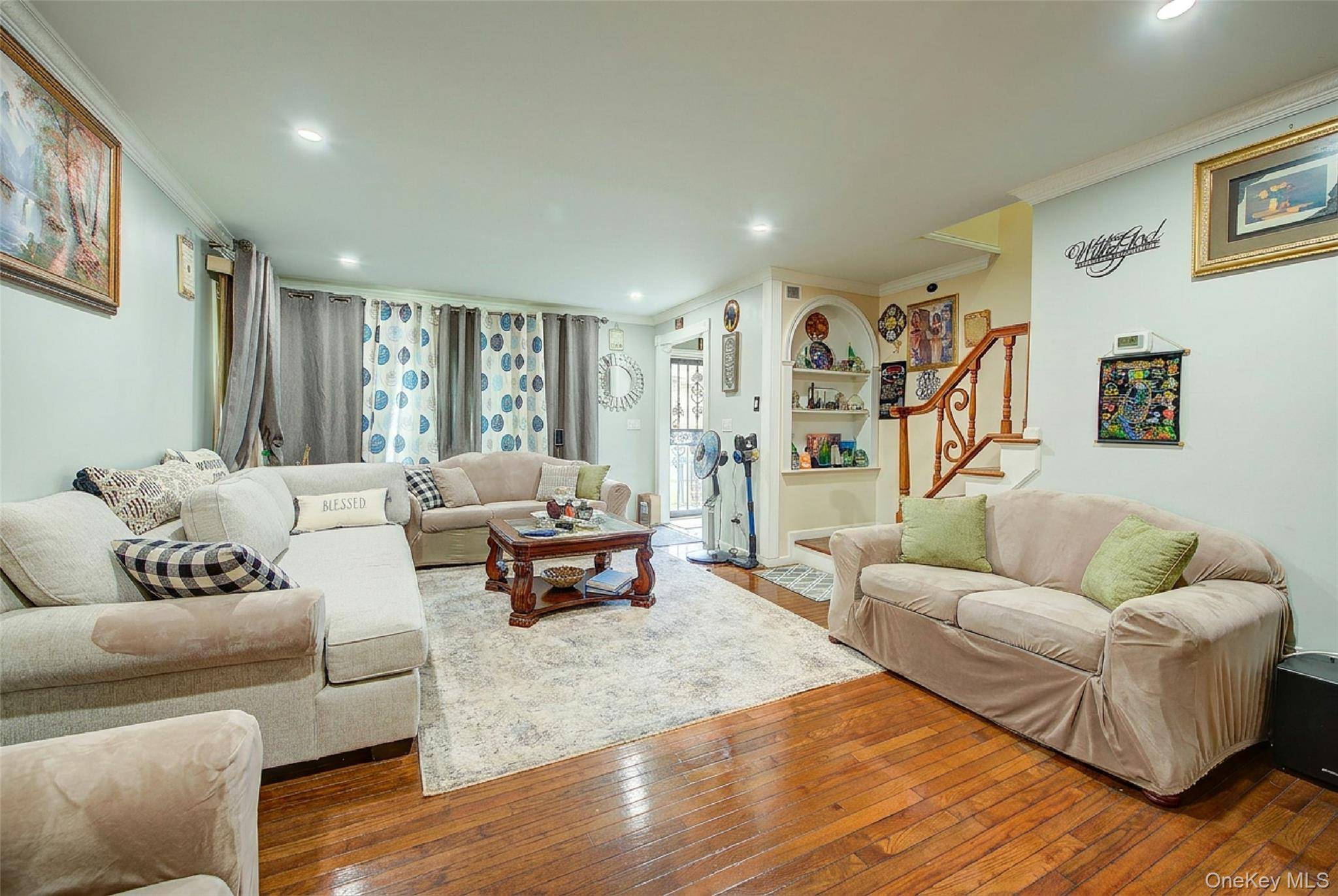Casa de 3 Dormitorios en Venta en Jamaica - Nueva York - EE. UU. - 7