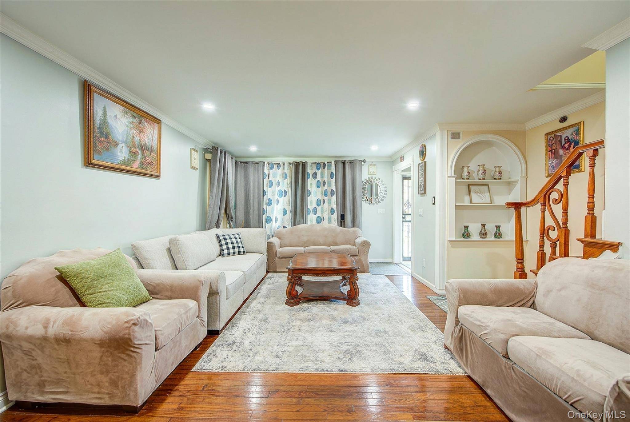Casa de 3 Dormitorios en Venta en Jamaica - Nueva York - EE. UU. - 8