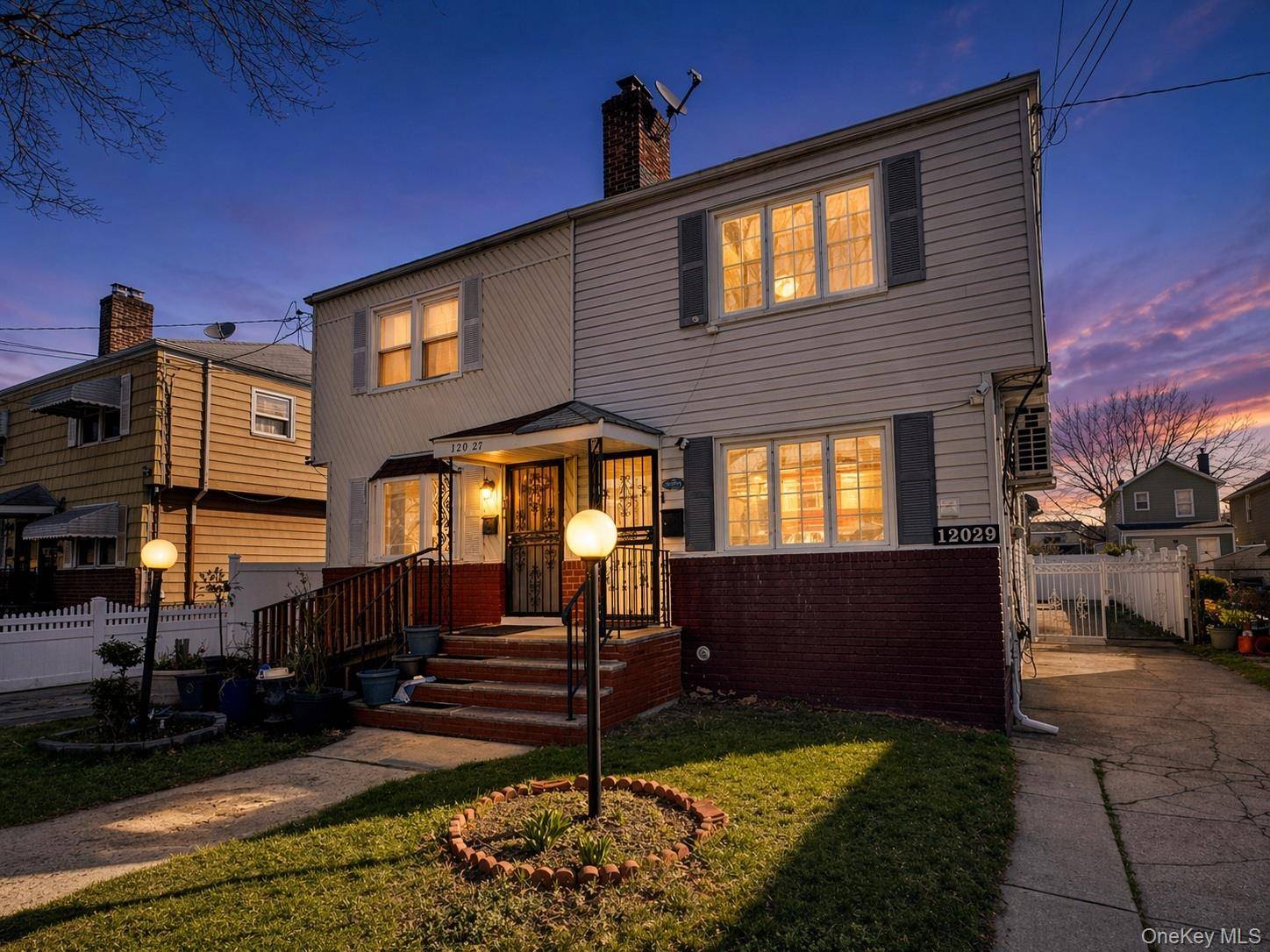 3 Bedroom Home for Sale in Jamaica - New York - USA - 1