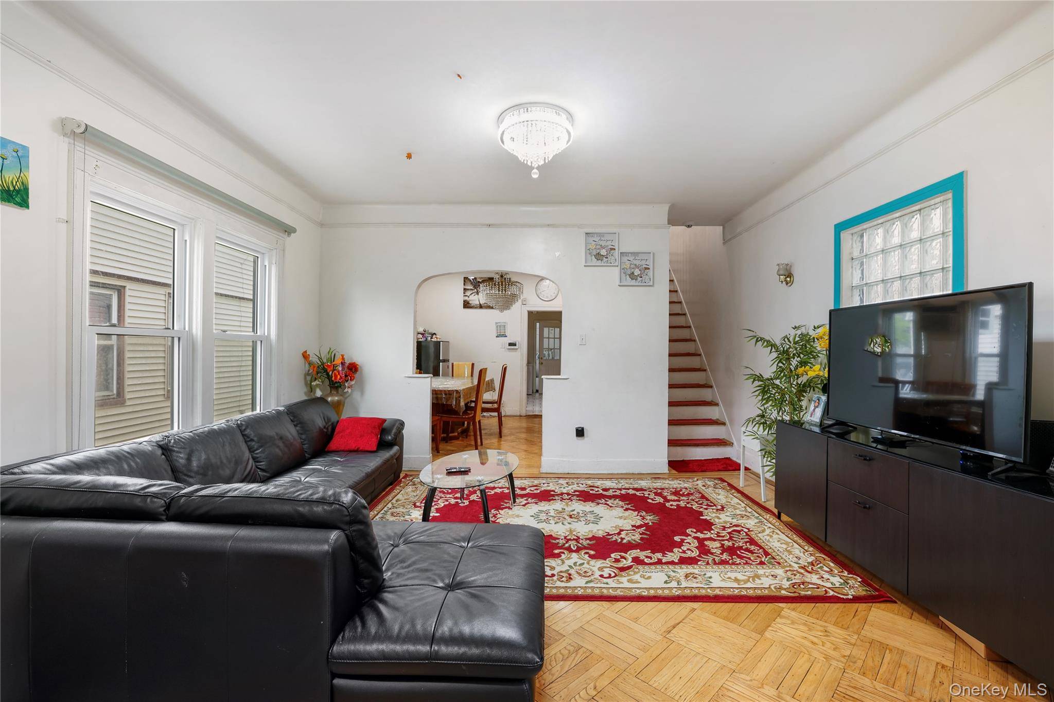 3 Bedroom Home for Sale in Jamaica - New York - USA - 8