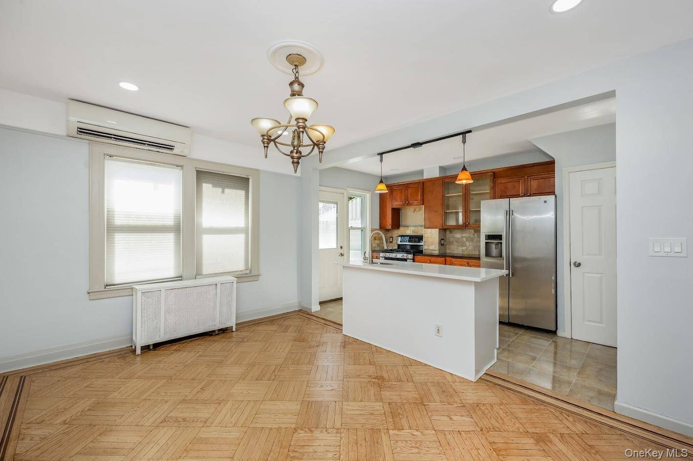 3 Bedroom Home for Sale in Jamaica - New York - USA - 3