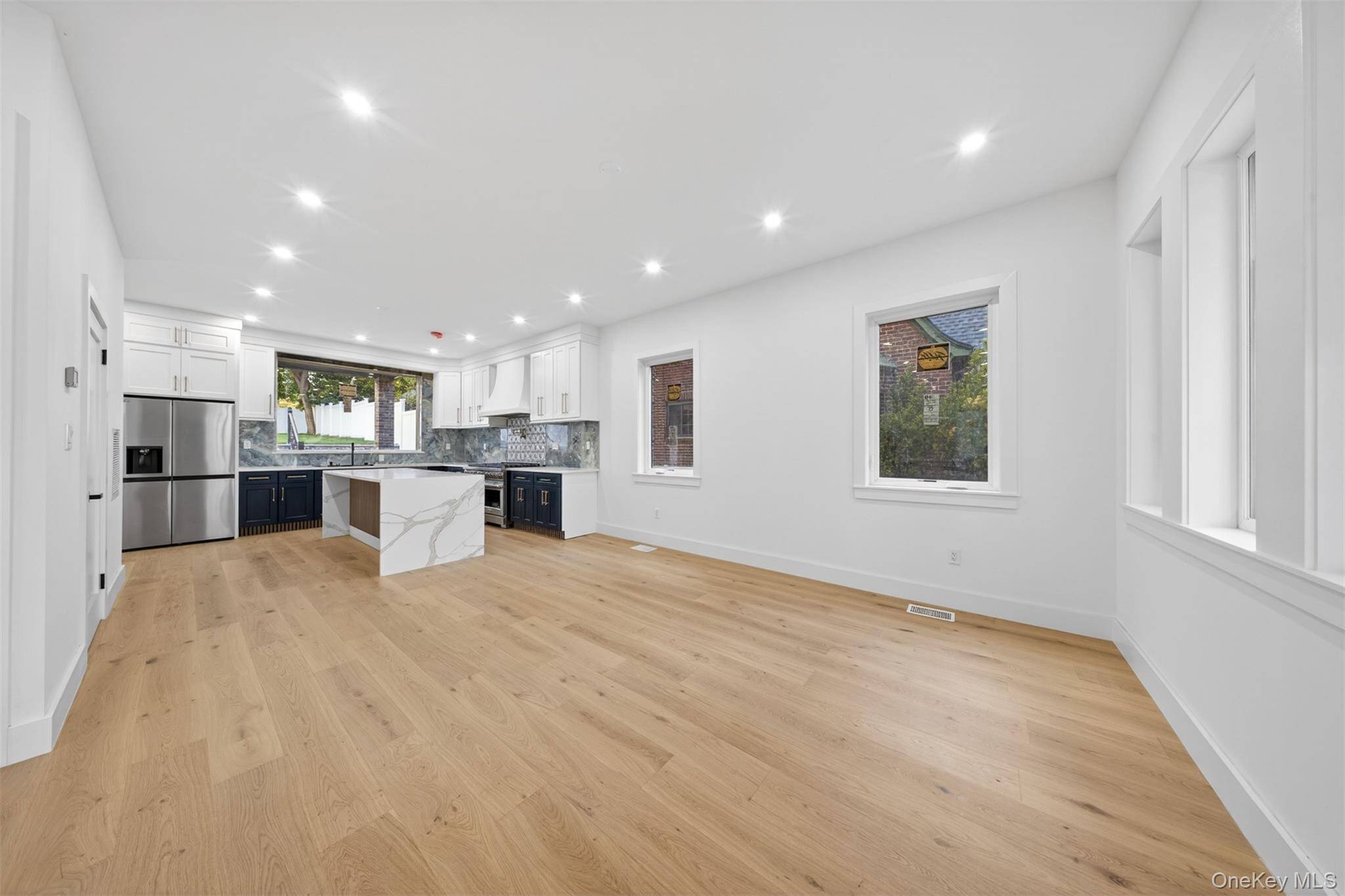 3 Bedroom Home for Sale in Jamaica - New York - USA - 8
