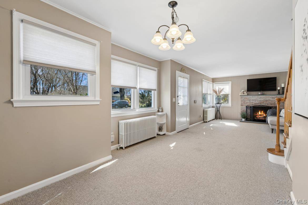 3 Bedroom Home for Sale in Jamesport - New York - USA - 5