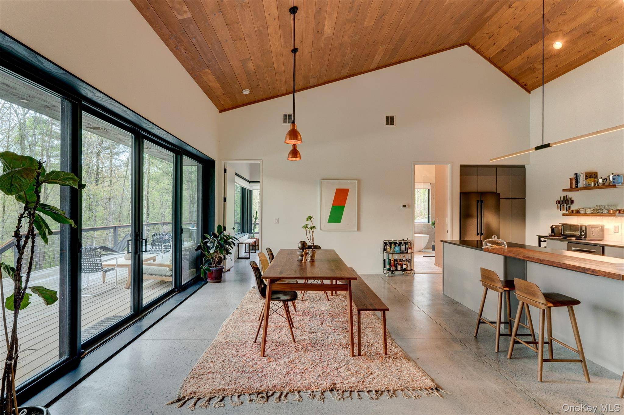 Casa de 3 Dormitorios en Venta en Kenoza Lake - Nueva York - EE. UU. - 8