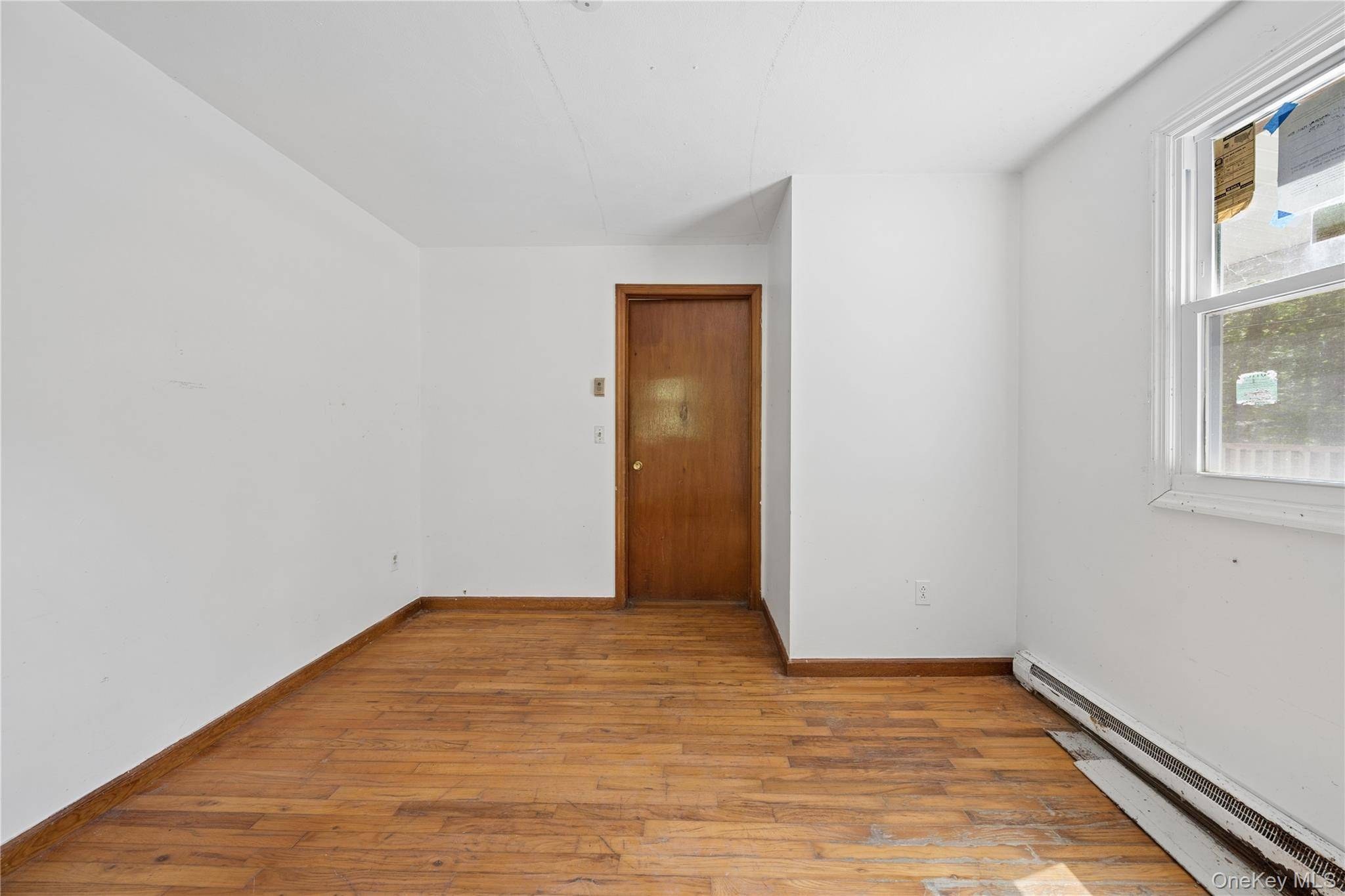 Casa com 3 Quartos à Venda em Lagrangeville - Nova Iorque - EUA - 7
