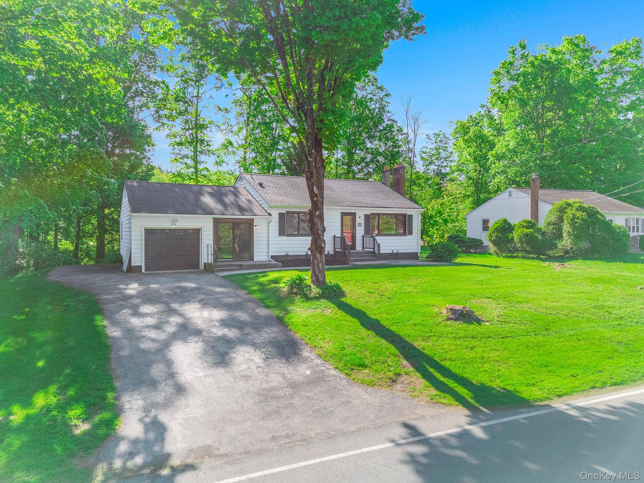 Casa de 3 Dormitorios en Venta en Lagrangeville - Nueva York - EE. UU. - 2
