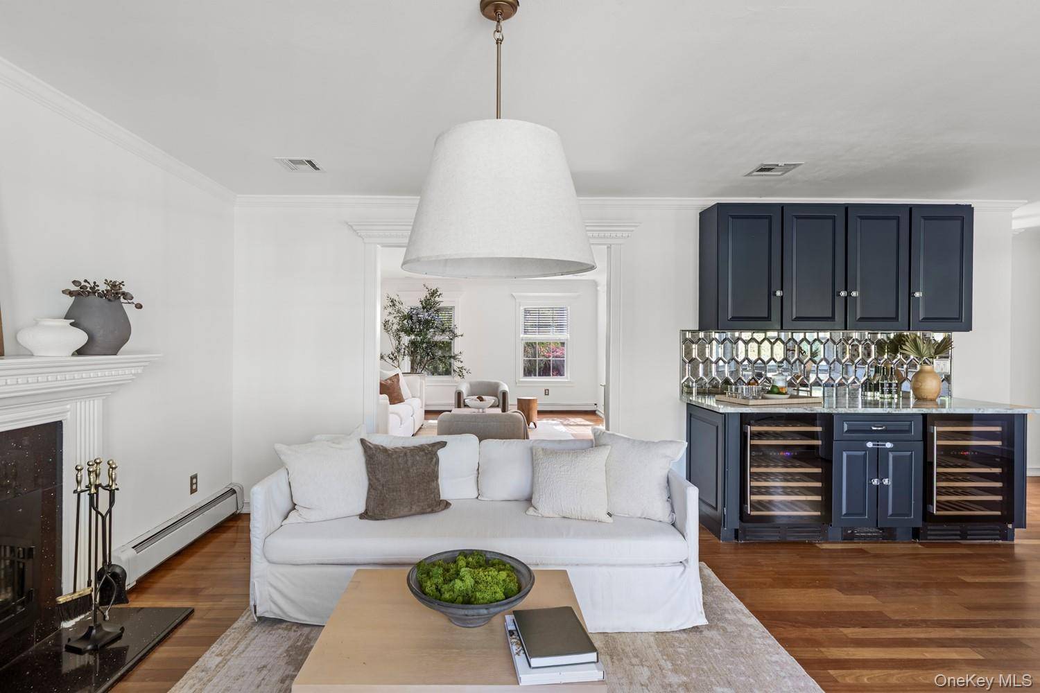 Casa de 3 Dormitorios en Venta en Lake Grove - Nueva York - EE. UU. - 7