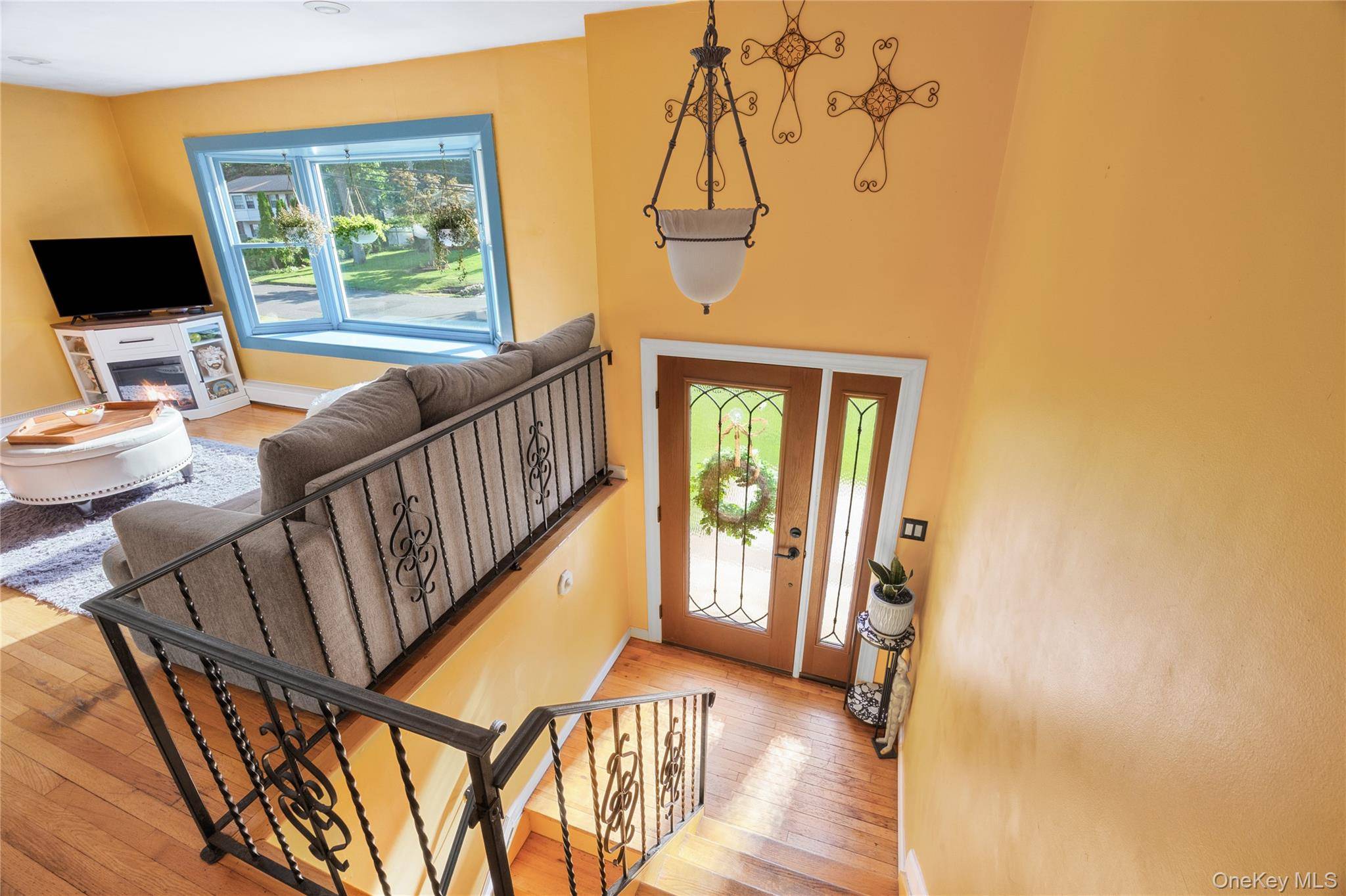 Maison de 3 Chambres à Vendre à Lake Ronkonkoma, New York, États-Unis - 7