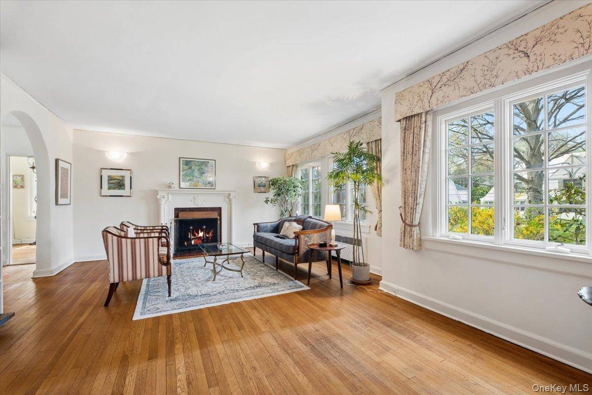 Casa de 3 Dormitorios en Venta en Larchmont - Nueva York - EE. UU. - 7