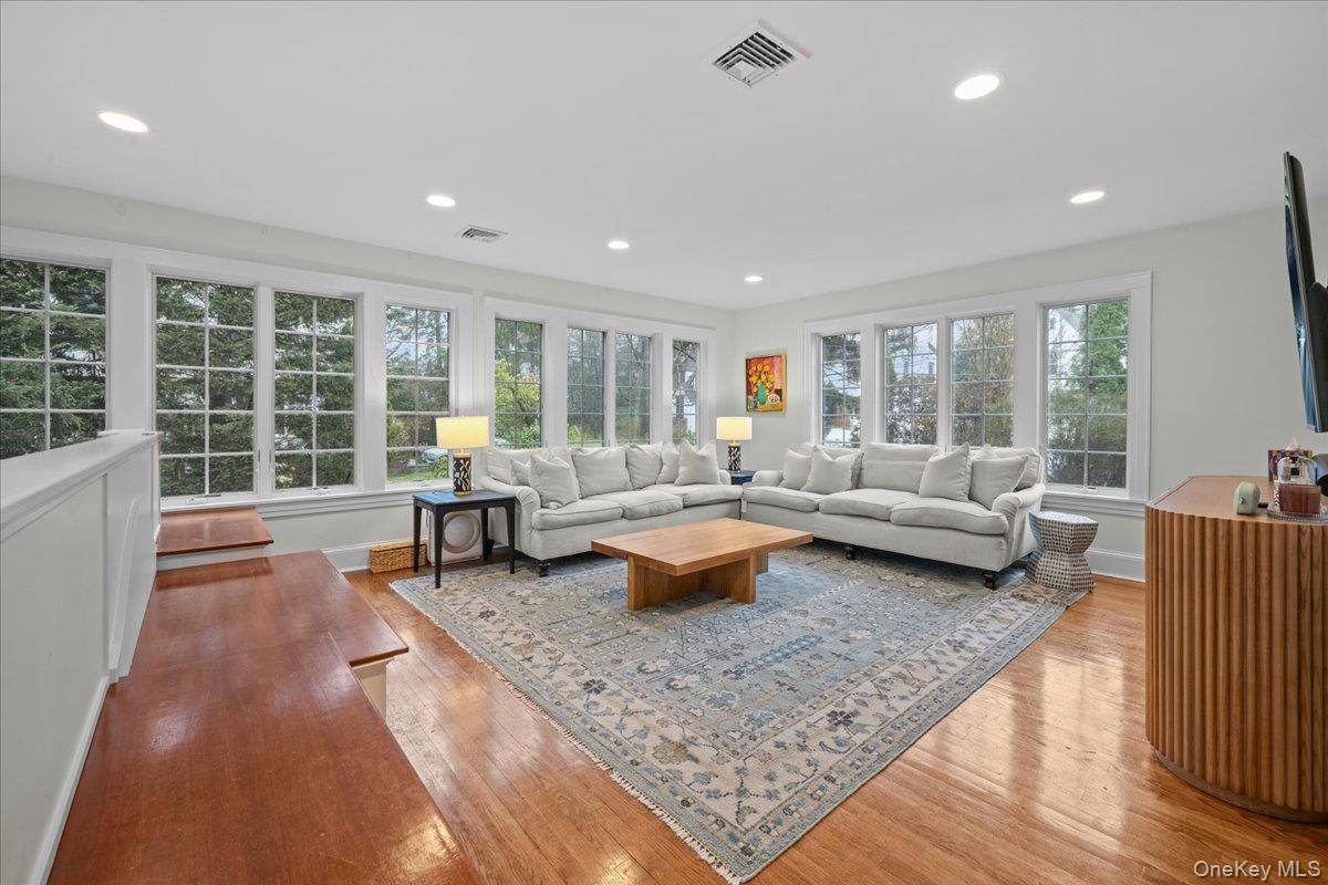 Casa com 3 Quartos à Venda em Larchmont - Nova Iorque - EUA - 8