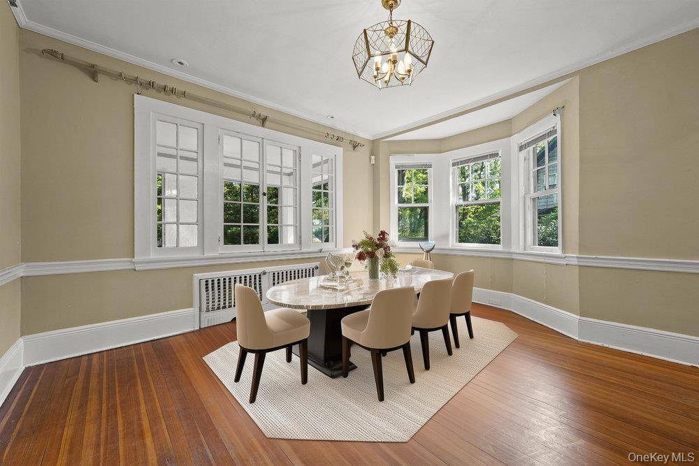 Casa de 3 Dormitorios en Venta en Larchmont - Nueva York - EE. UU. - 8