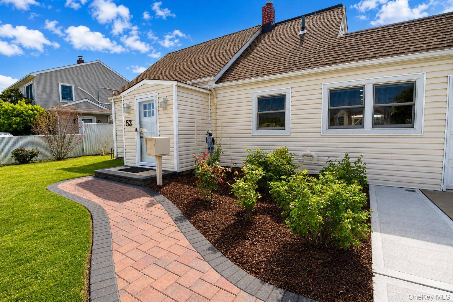 Casa com 3 Quartos à Venda em Levittown - Nova Iorque - EUA - 2