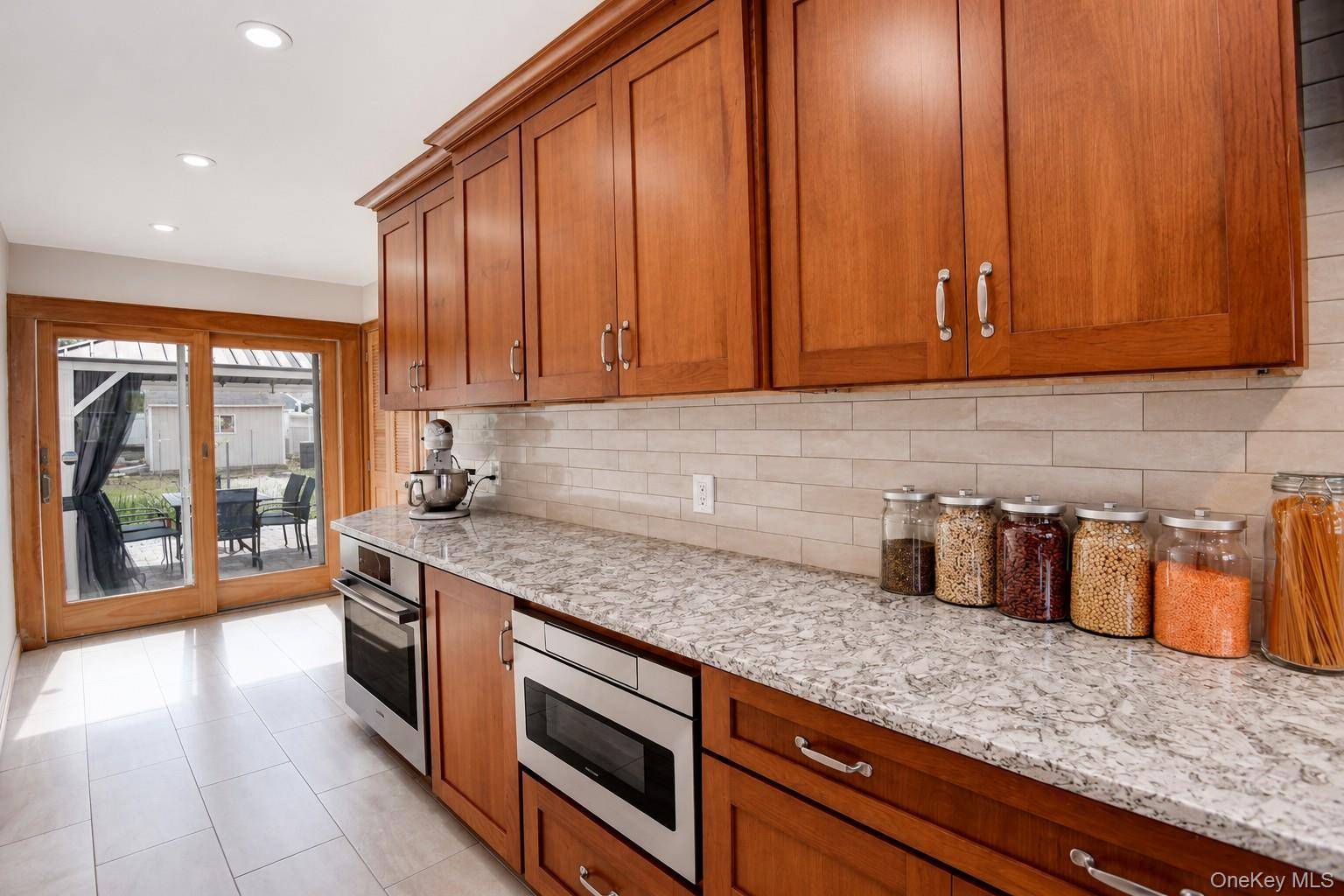 Casa com 3 Quartos à Venda em Levittown - Nova Iorque - EUA - 8