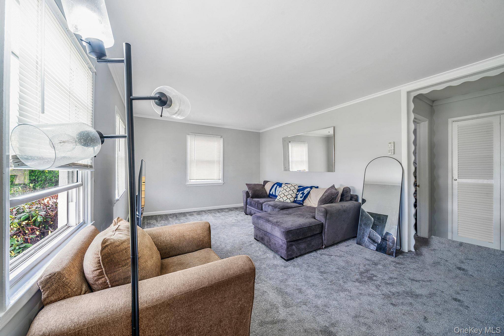 Casa com 3 Quartos à Venda em Levittown - Nova Iorque - EUA - 7