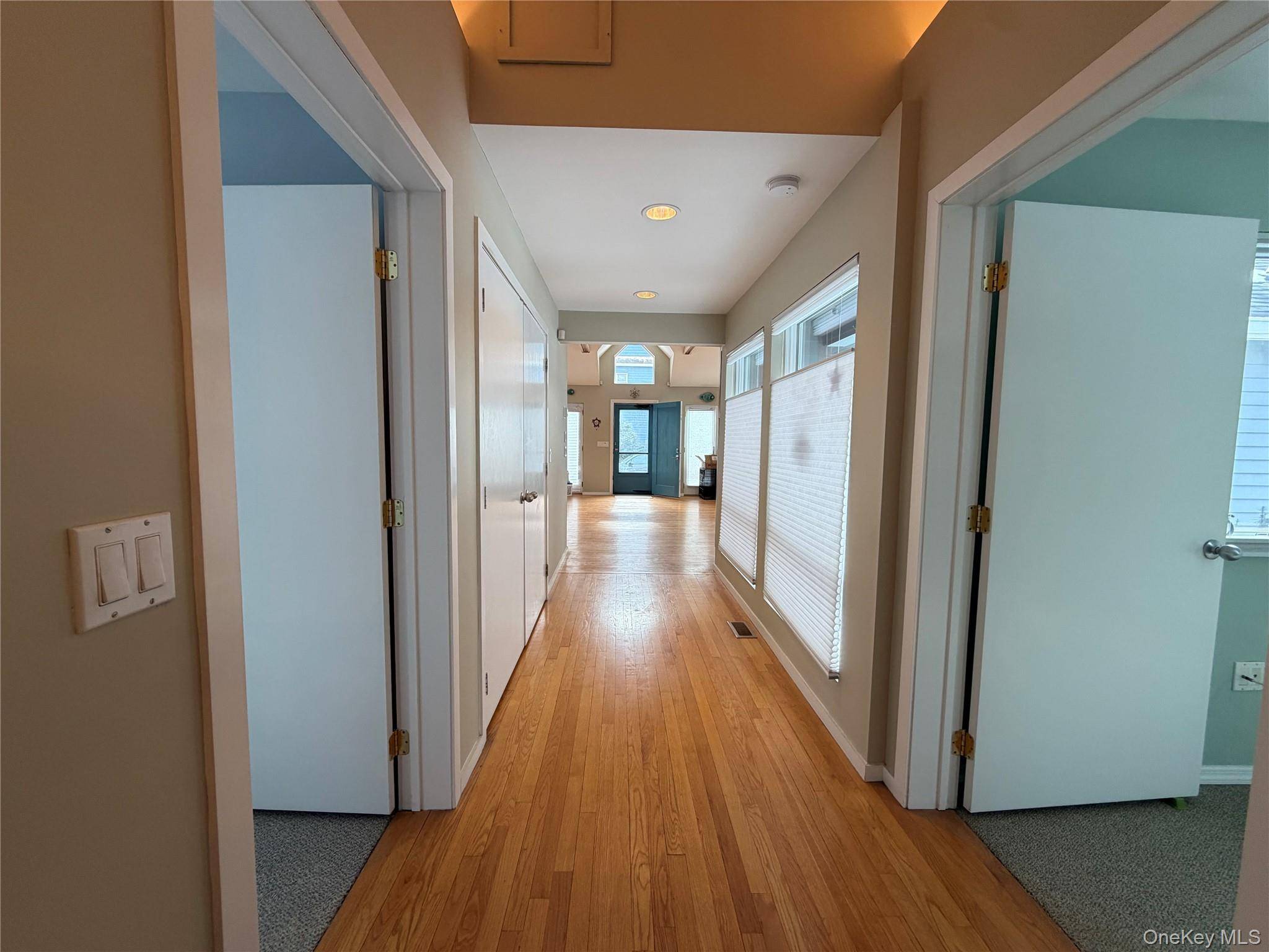 3 Bedroom Home for Sale in Lido Beach - New York - USA - 8