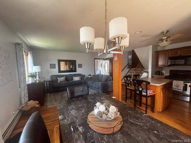 Casa com 3 Quartos à Venda em Lindenhurst - Nova Iorque - EUA - 6