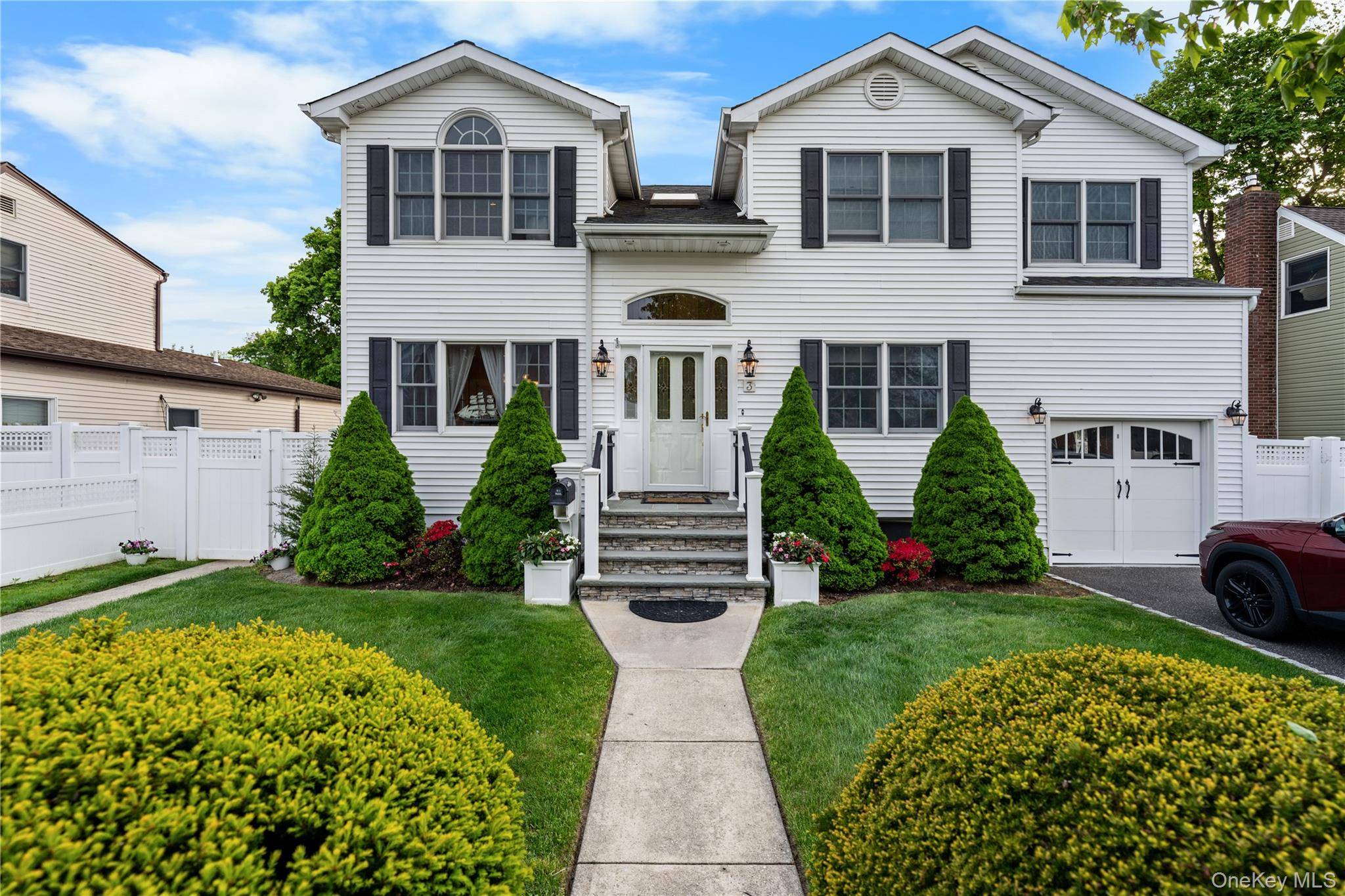 Casa com 3 Quartos à Venda em Lindenhurst - Nova Iorque - EUA - 3