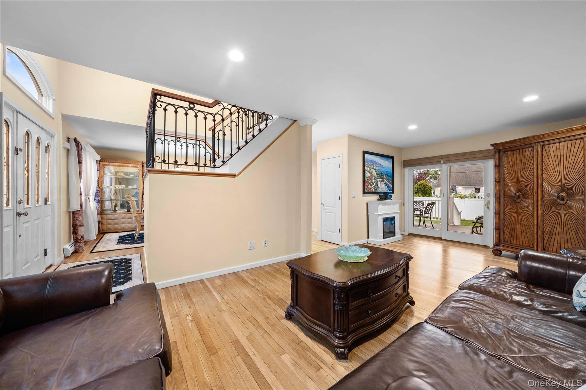 Casa com 3 Quartos à Venda em Lindenhurst - Nova Iorque - EUA - 7