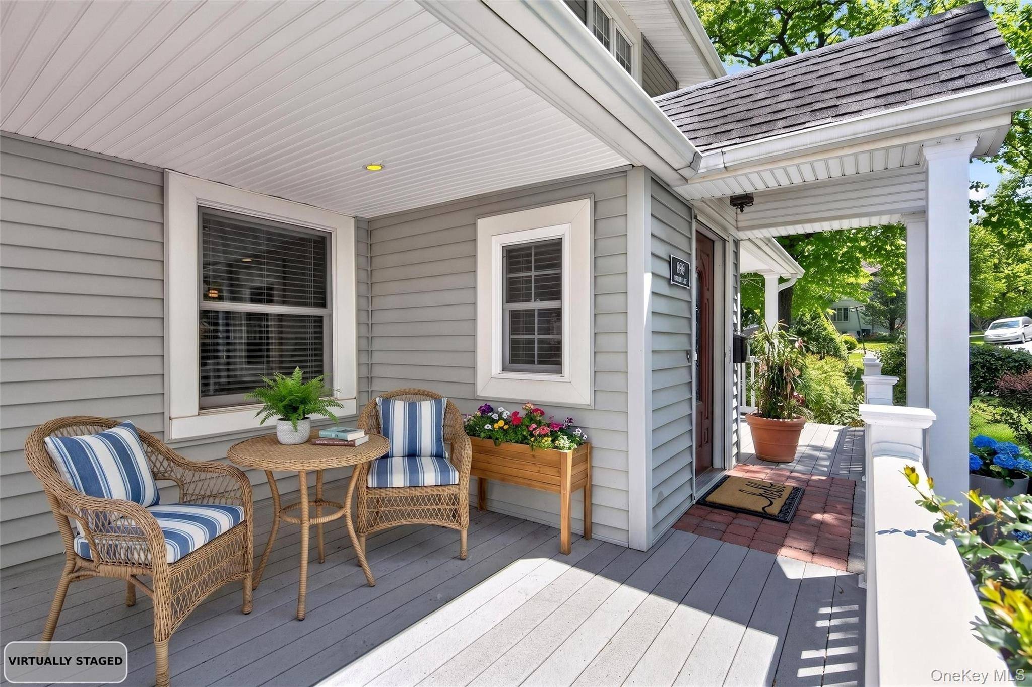 Casa de 3 Dormitorios en Venta en Little Neck - Nueva York - EE. UU. - 6