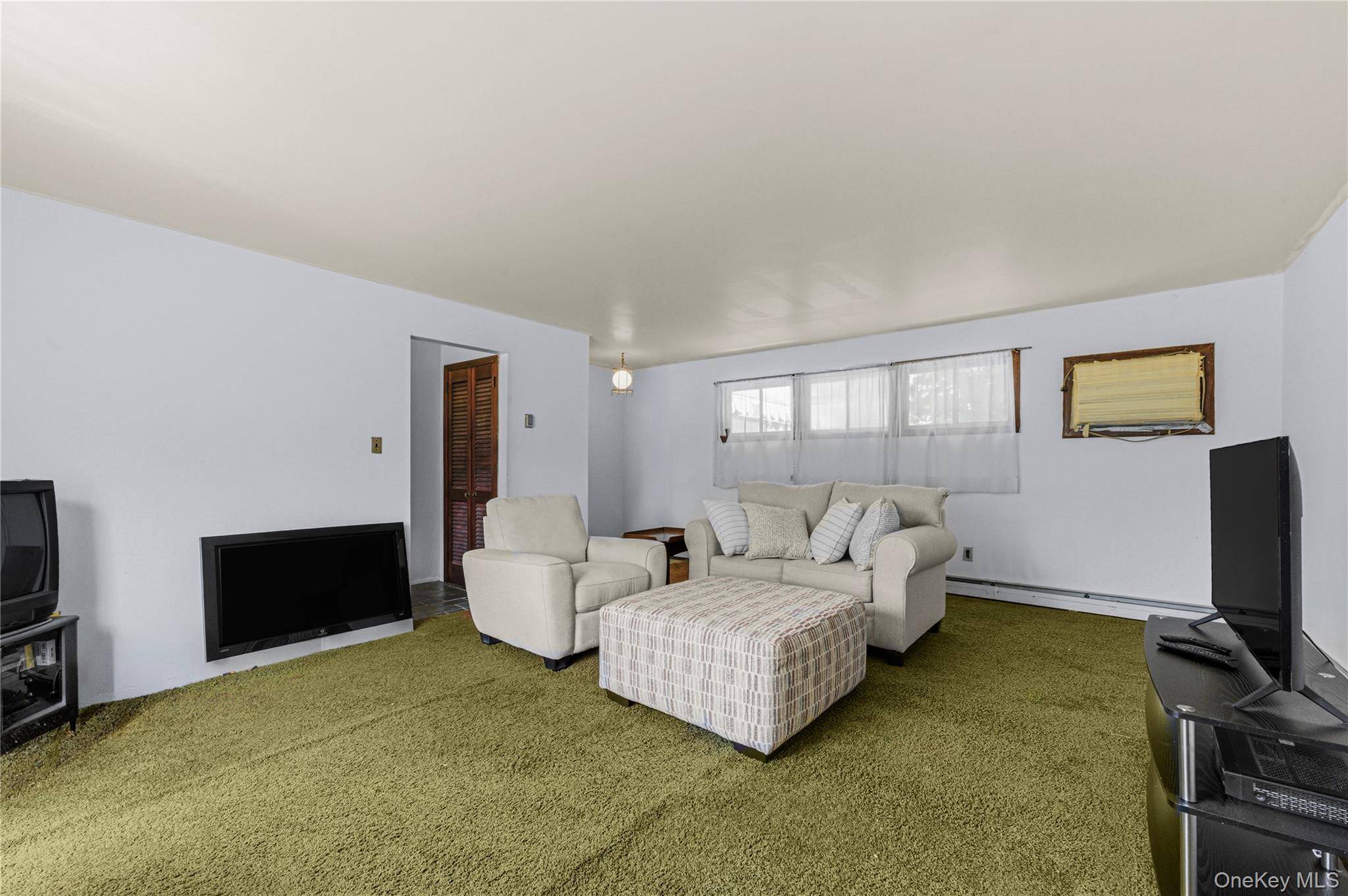 Casa com 3 Quartos à Venda em Locust Valley - Nova Iorque - EUA - 8