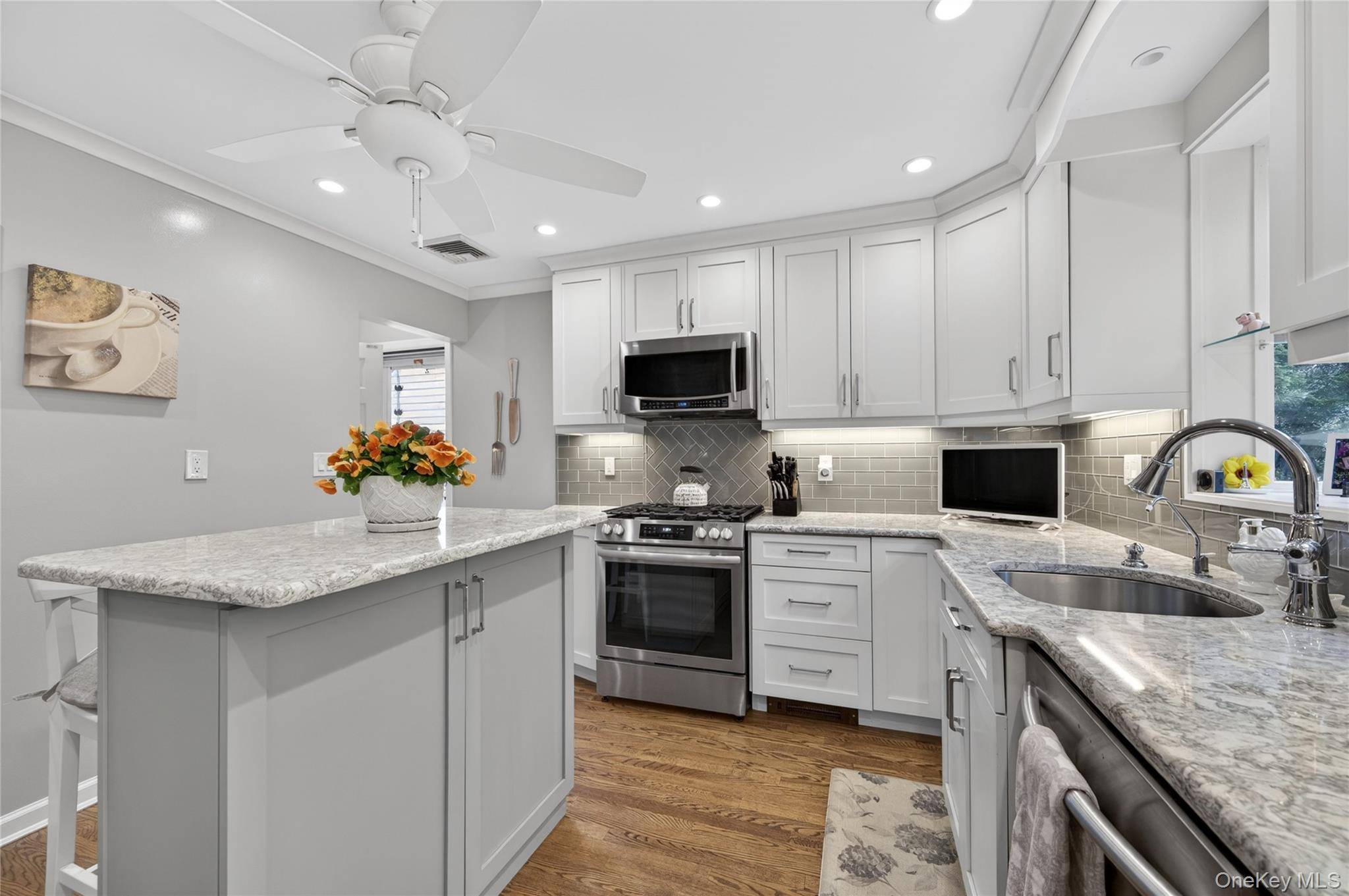 Casa com 3 Quartos à Venda em Locust Valley - Nova Iorque - EUA - 3