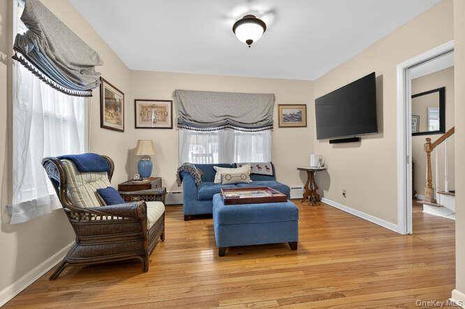 Casa com 3 Quartos à Venda em Locust Valley - Nova Iorque - EUA - 7