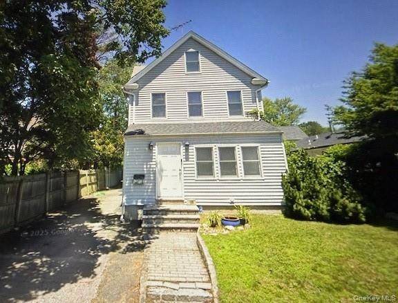 Casa com 3 Quartos à Venda em Manhasset - Nova Iorque - EUA - 1