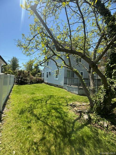 Casa com 3 Quartos à Venda em Manhasset - Nova Iorque - EUA - 2