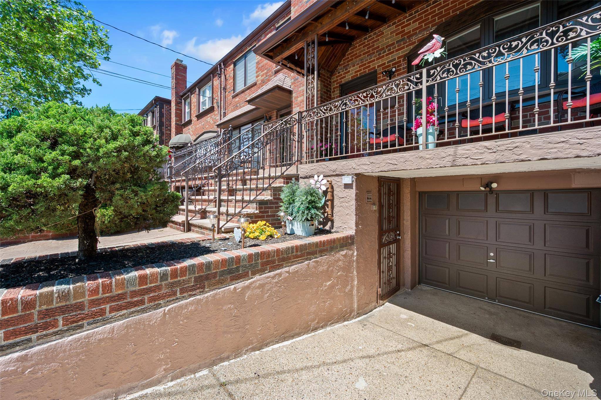 Casa com 3 Quartos à Venda em Maspeth - Nova Iorque - EUA - 3