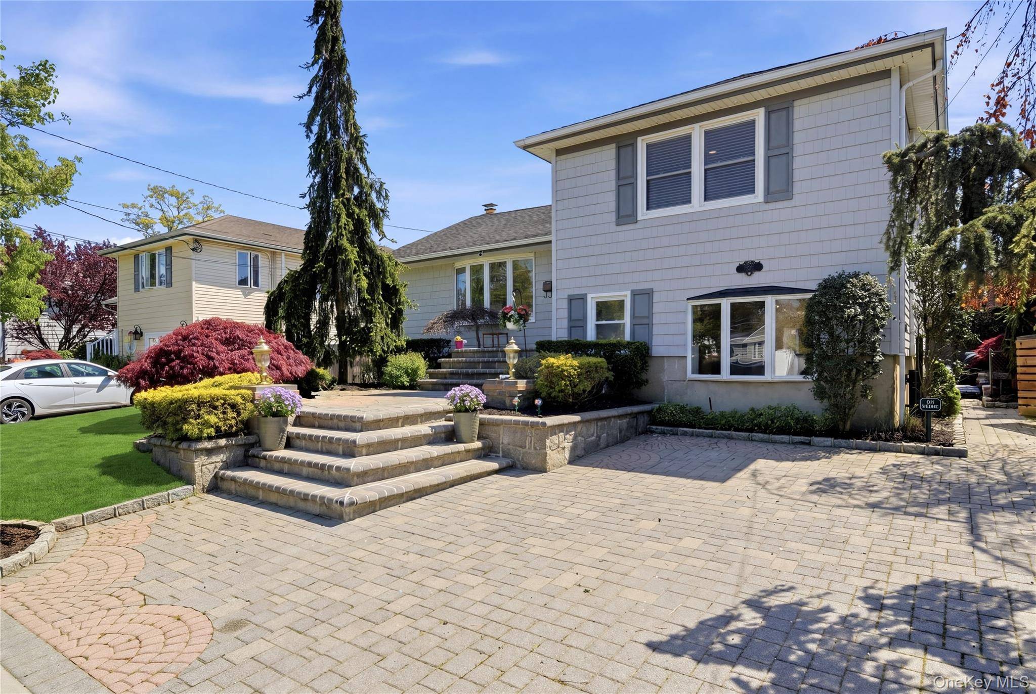 Casa com 3 Quartos à Venda em Massapequa Park - Nova Iorque - EUA - 2