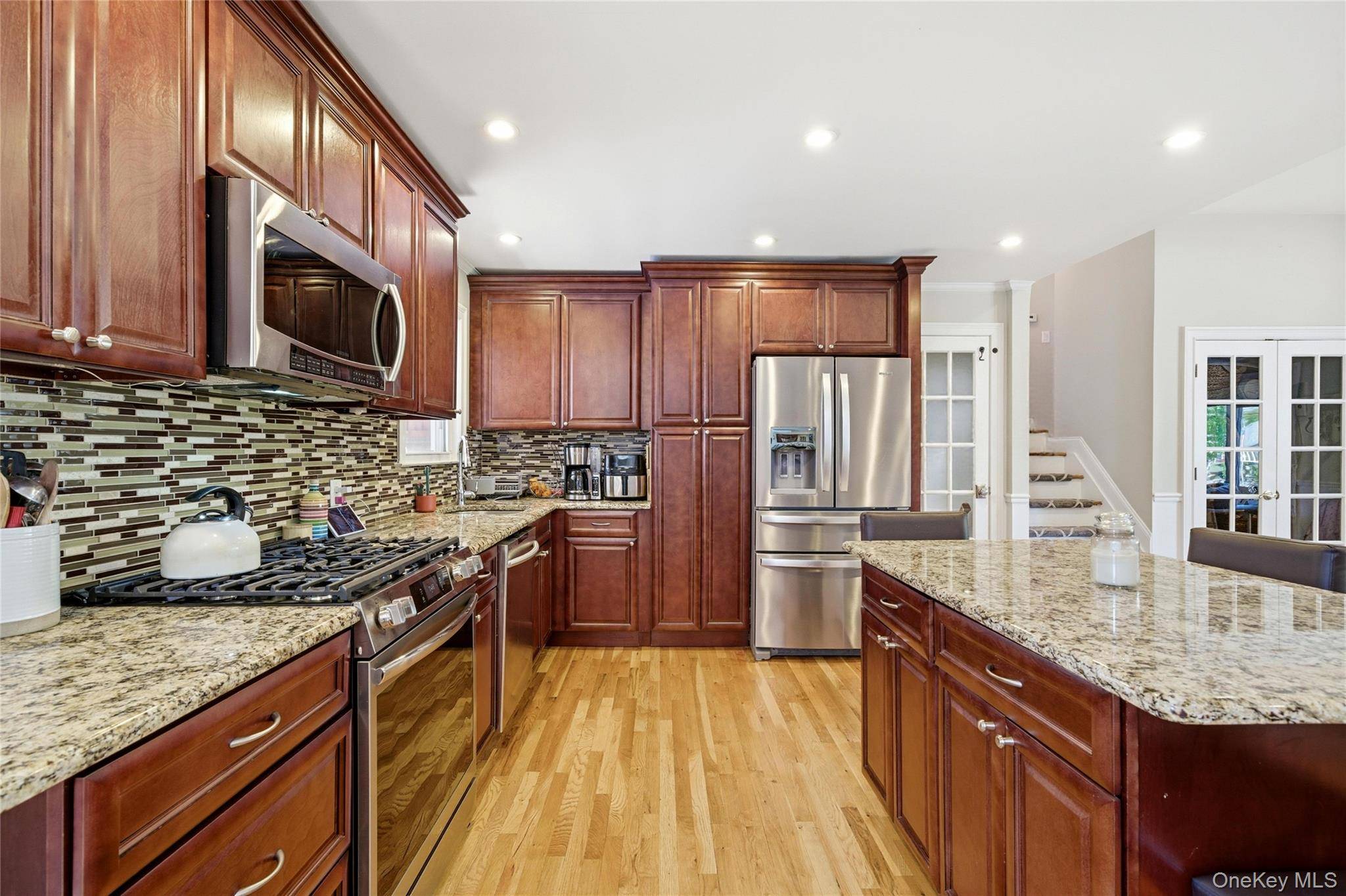 Casa com 3 Quartos à Venda em Massapequa Park - Nova Iorque - EUA - 7