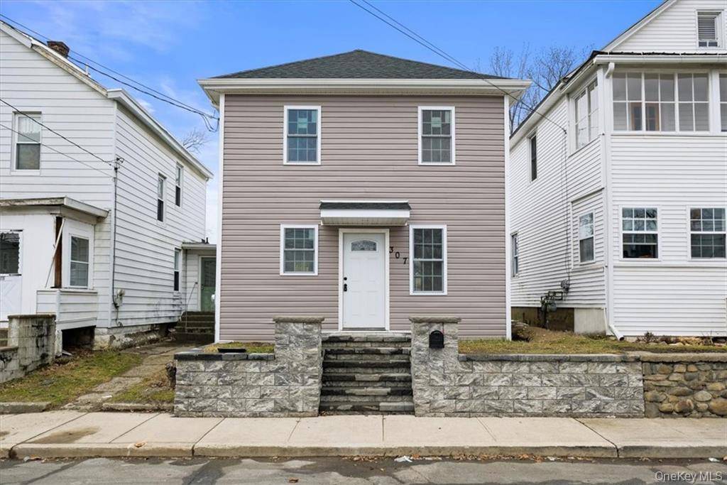 3 Bedroom Home for Sale in Maybrook - New York - USA - 1