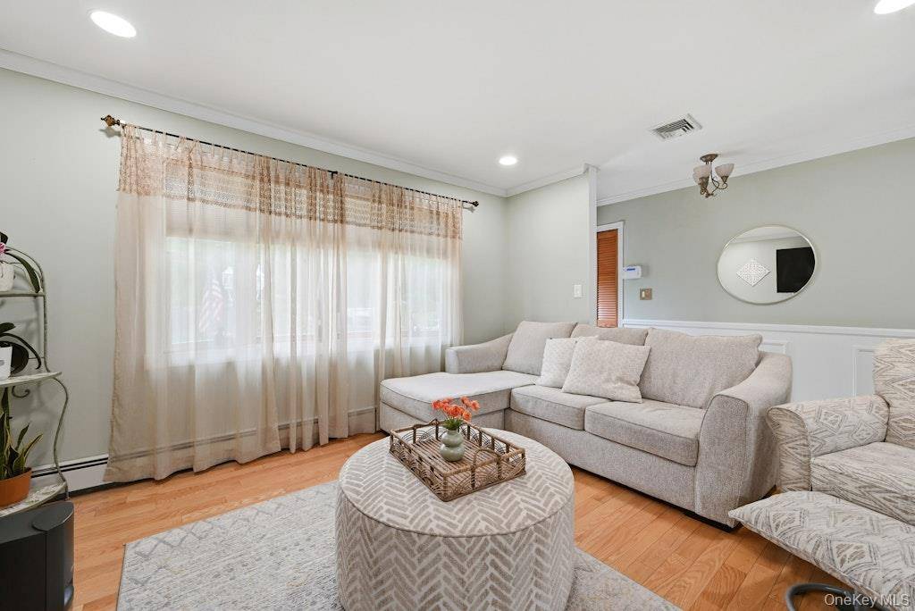 Casa com 3 Quartos à Venda em Medford - Nova Iorque - EUA - 7