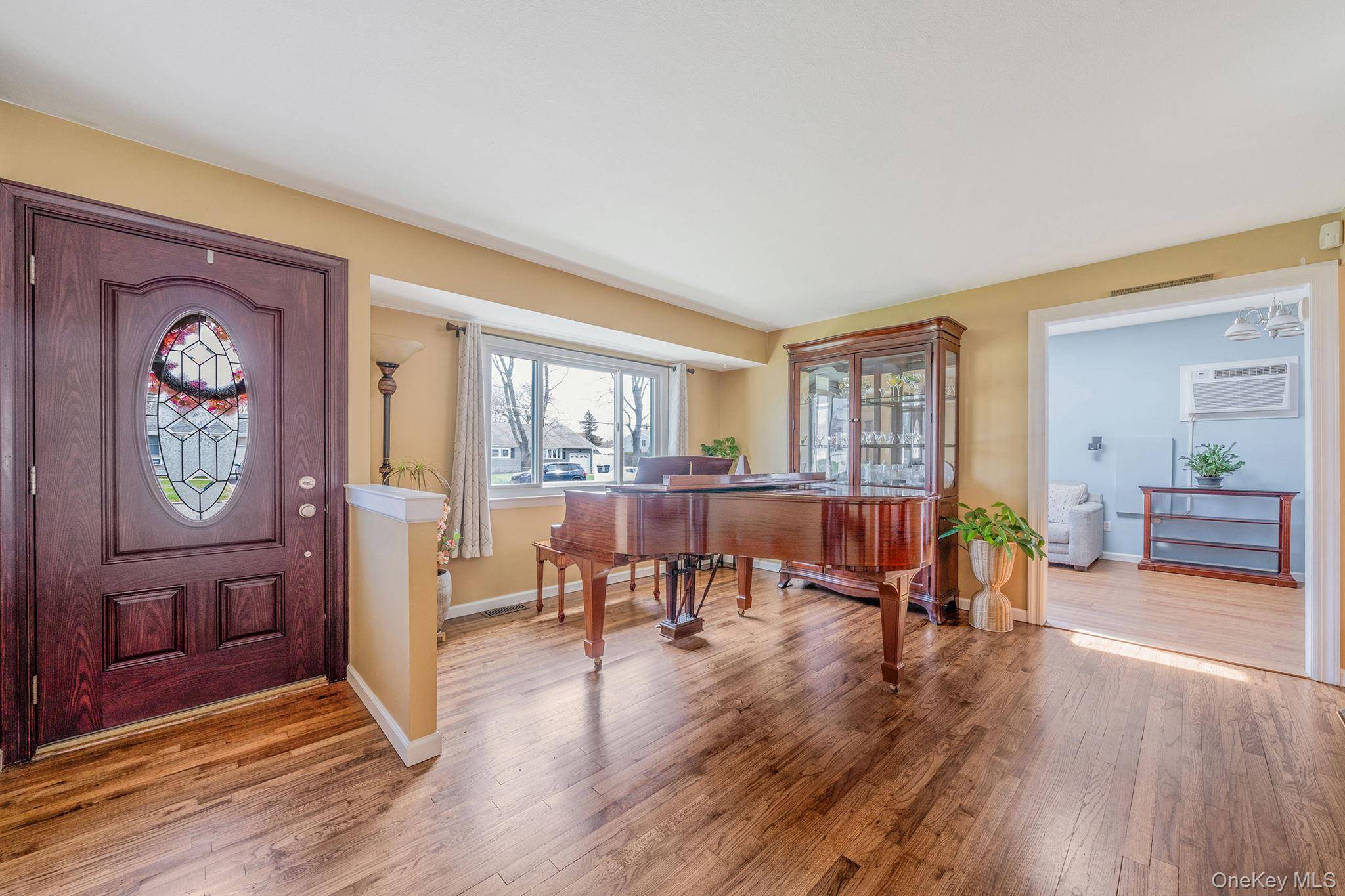 Casa com 3 Quartos à Venda em Medford - Nova Iorque - EUA - 4