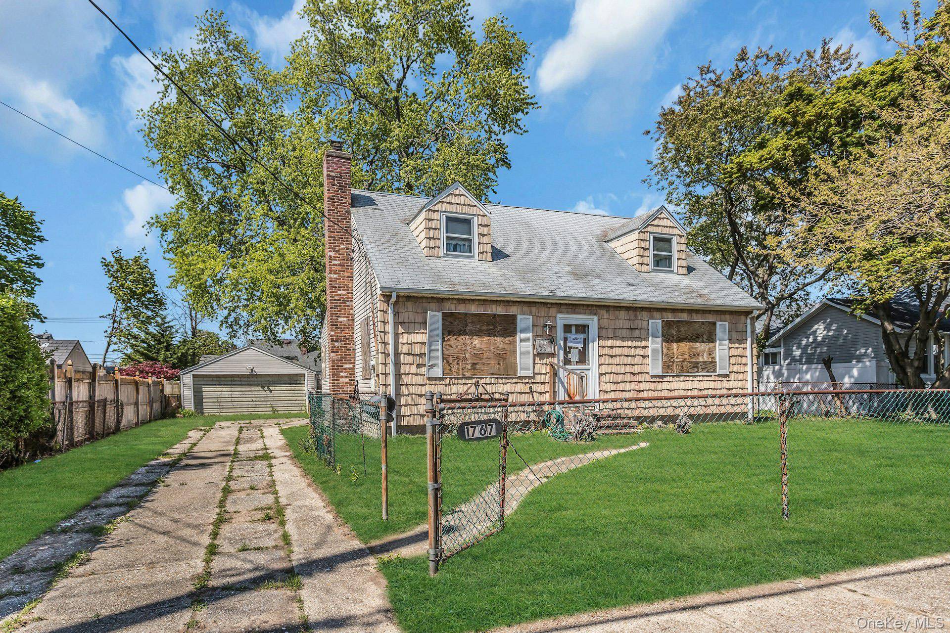 Casa de 3 Dormitorios en Venta en Merrick - Nueva York - EE. UU. - 2