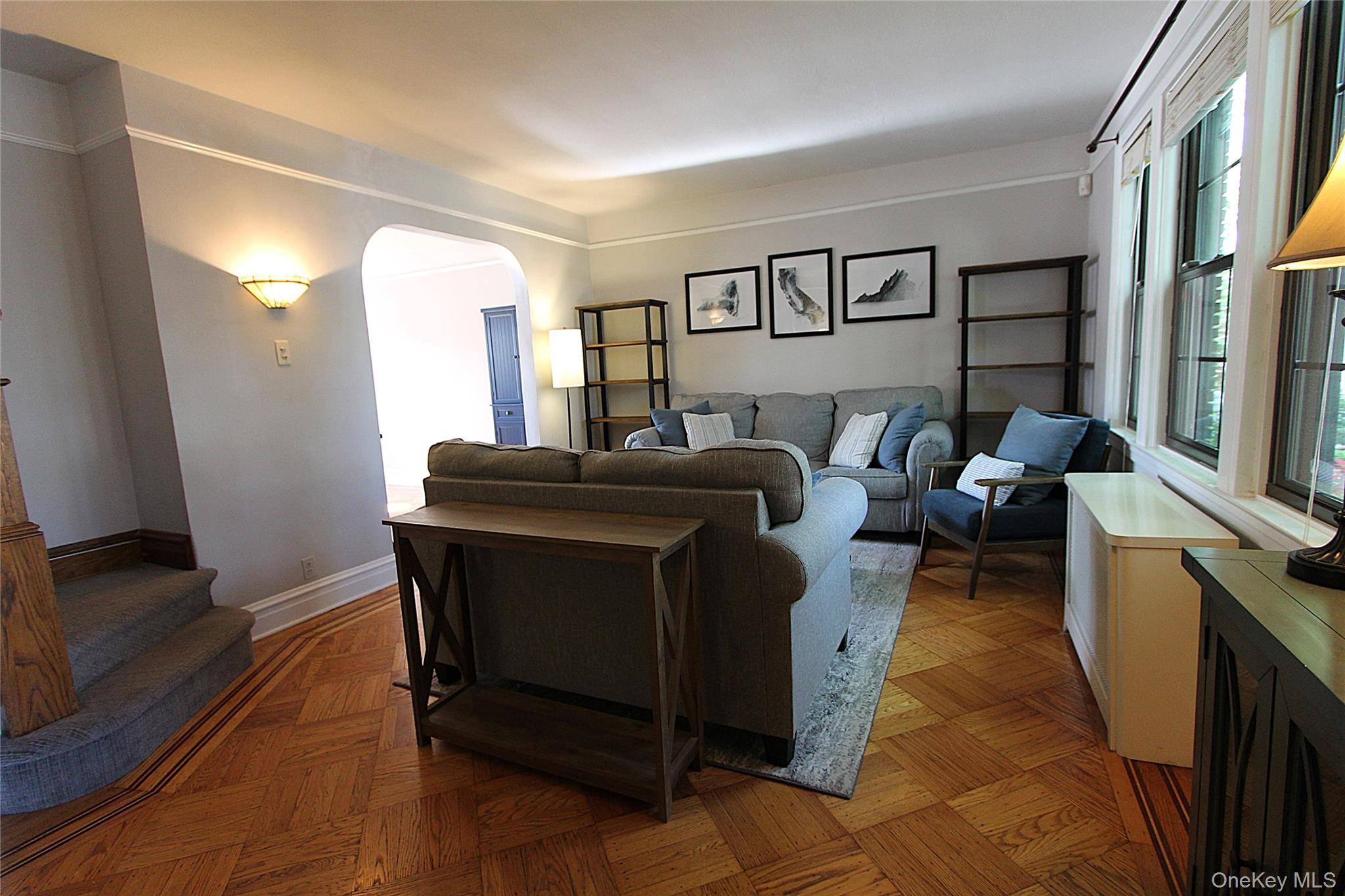 Casa de 3 Dormitorios en Venta en Middle Village - Nueva York - EE. UU. - 7