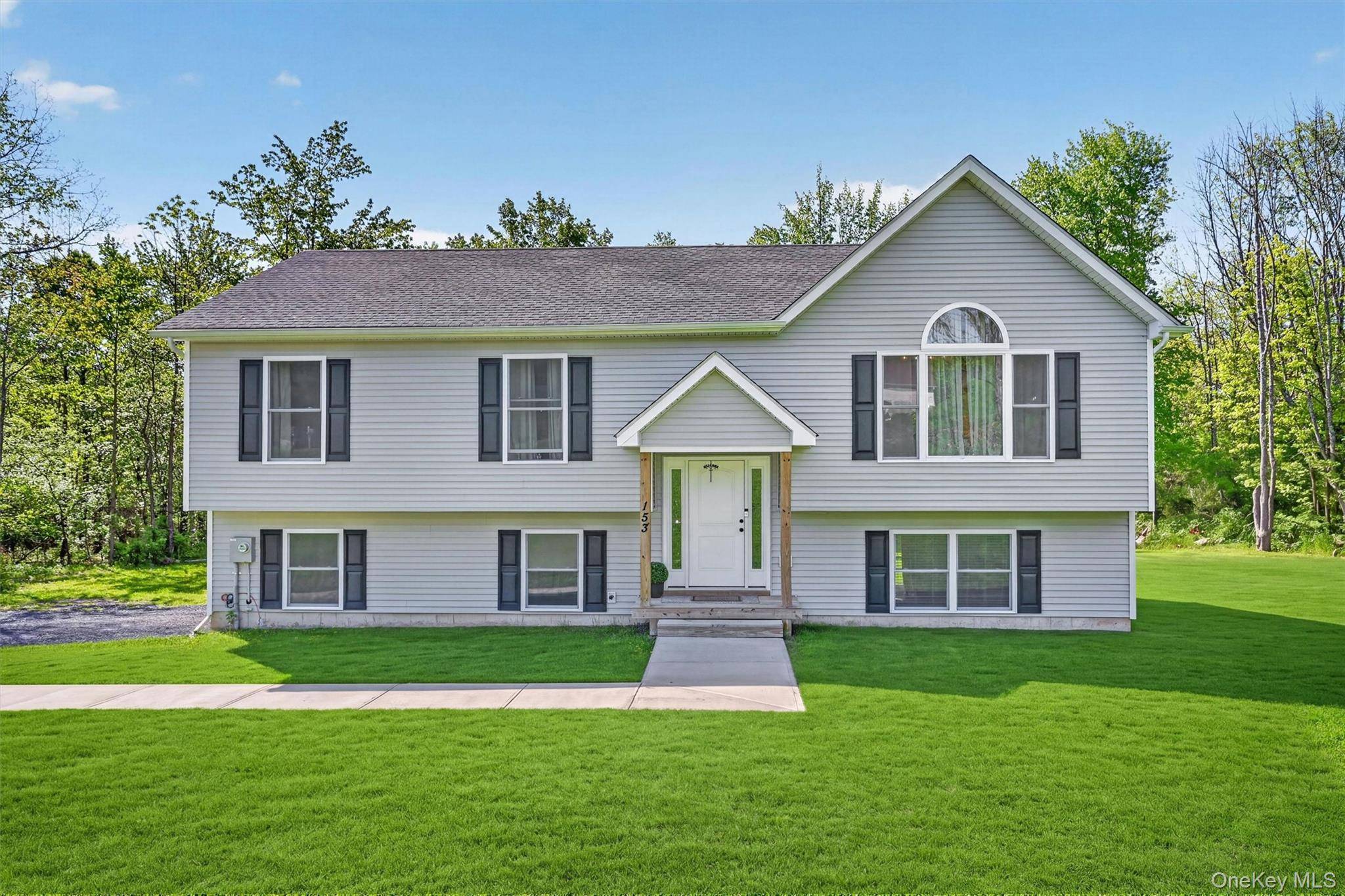 Casa com 3 Quartos à Venda em Middletown - Nova Iorque - EUA - 2