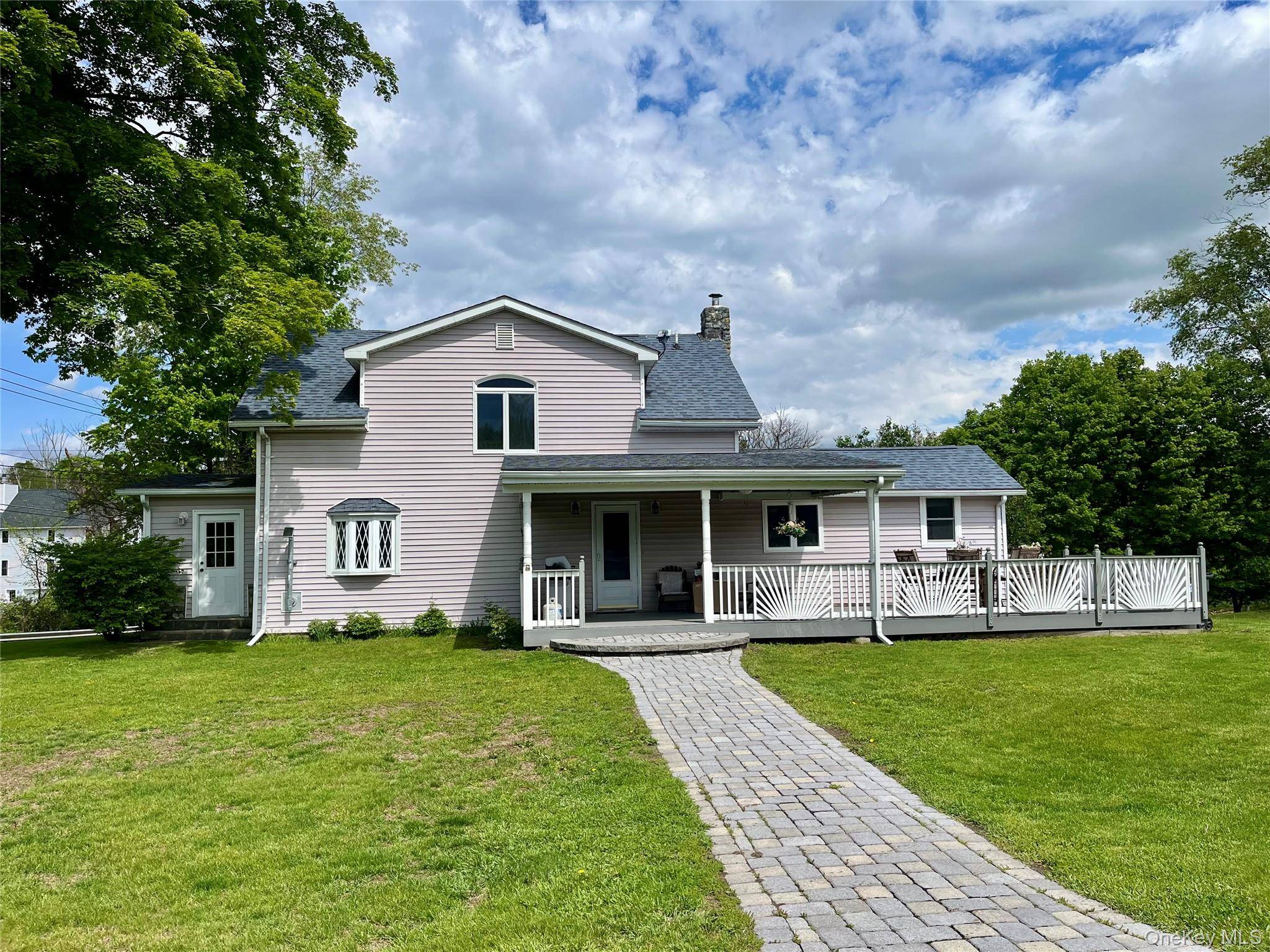 3 Bedroom Home for Sale in Middletown - New York - USA - 1