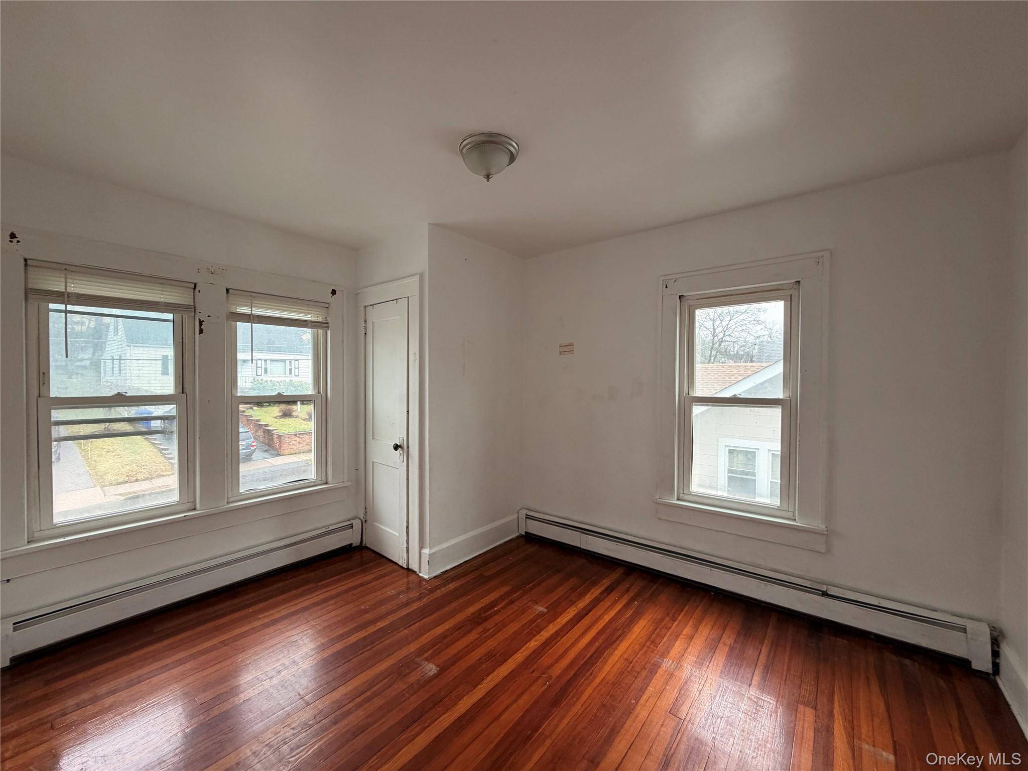 3 Bedroom Home for Sale in Middletown - New York - USA - 8