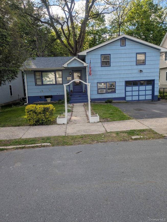 Casa com 3 Quartos à Venda em Middletown - Nova Iorque - EUA - 1